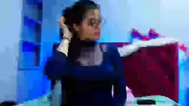 Snapshot of lunazulsj chatting on 01.13.25 lunazulsj online show from 01.13.25