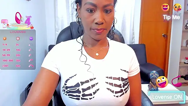 Snapshot of Alison_Lemos chatting on 07.03.26 Alison Lemos online show from 07.03.26
