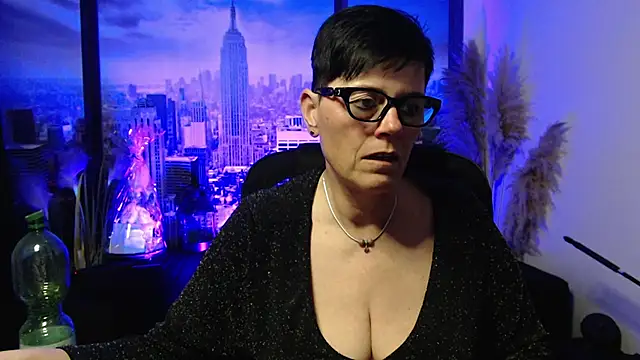 ninarandmann online show from 05.18.26