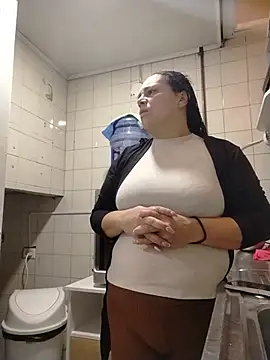 Natasha milf   online show from 06.10.26