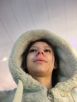 Bonniepark online show from 02.20.25