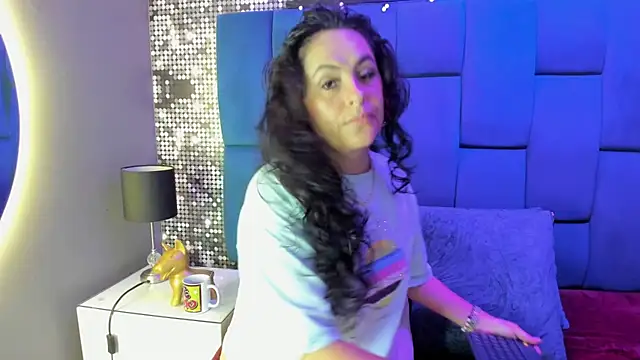 Snapshot of hanny_milf chatting on 11.16.25 hanny milf online show from 11.16.25