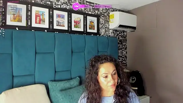 Snapshot of hanny_milf chatting on 01.11.26 hanny milf online show from 01.11.26