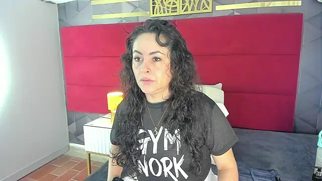 hanny milf online show from 04.25.26