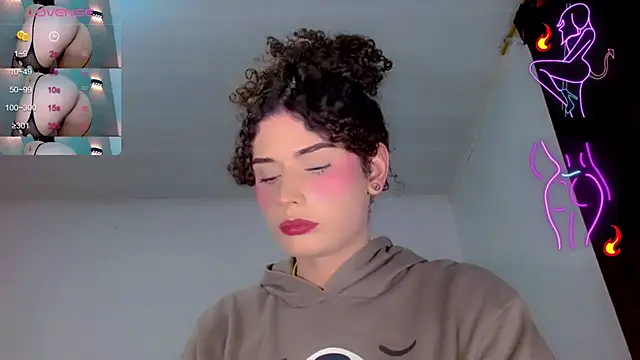 DoveCameron  online show from 08.01.26