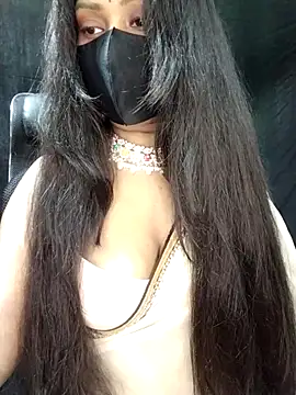 Idhika Paul online show from 09.22.25