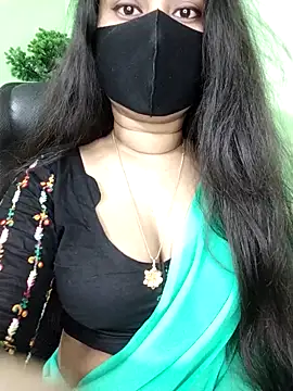 Idhika Paul online show from 05.07.26