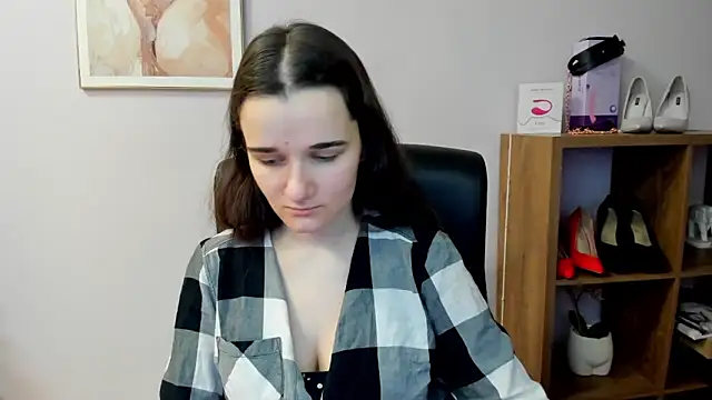 KateDelight online show from 03.08.26