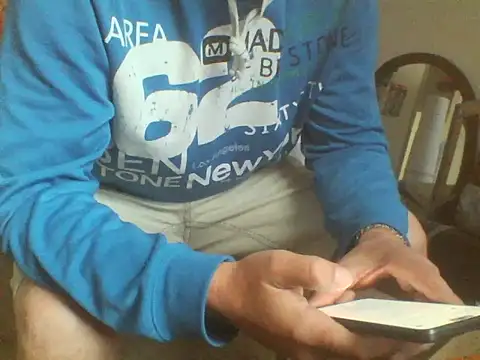 prcalek19 online show from 10.15.25