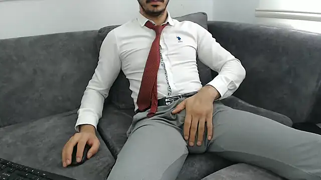 Snapshot of Naughtb0y chatting on 07.06.26 Naughtb0y online show from 07.06.26