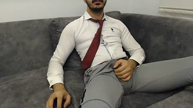 Snapshot of Naughtb0y chatting on 07.10.26 Naughtb0y online show from 07.10.26