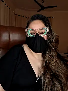 SEXY-Sardarni online show from 12.20.24