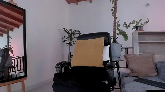 bruno woods online show from 08.06.26