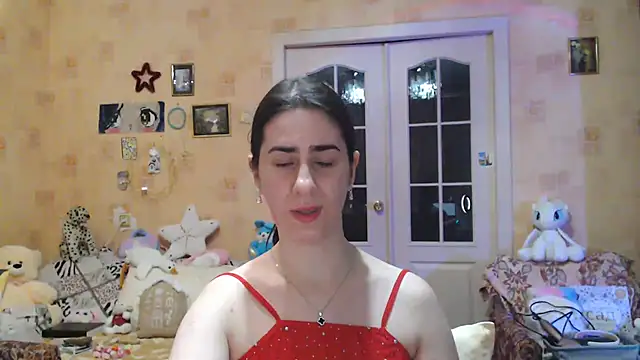 Snapshot of INELIKA chatting on 01.15.25 INELIKA online show from 01.15.25