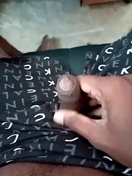 Snapshot of slchiku chatting on 10.27.25 slchiku online show from 10.27.25