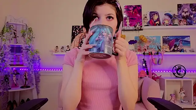 Snapshot of Katya_Zaitseva chatting on 11.07.25 Katya Zaitseva online show from 11.07.25