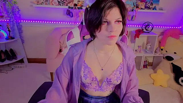 Snapshot of Katya_Zaitseva chatting on 11.28.25 Katya Zaitseva online show from 11.28.25