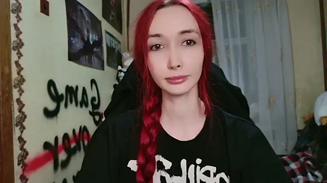 Roxy Silver online show from 07.11.26