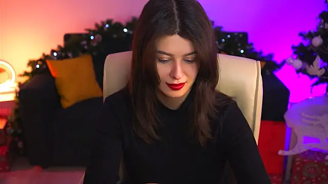 Snapshot of NicoleMun chatting on 01.12.25 NicoleMun online show from 01.12.25