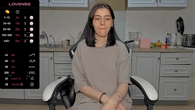 broosnica1 online show from 02.15.25