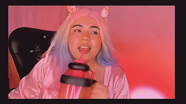 Snapshot of Samanta_cutee chatting on 03.10.25 Samanta cutee online show from 03.10.25