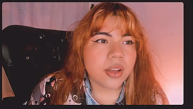 Snapshot of Samanta_cutee chatting on 03.22.25 Samanta cutee online show from 03.22.25