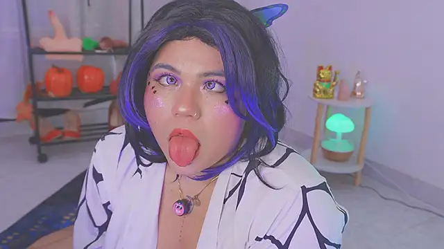 Snapshot of Samanta_cutee chatting on 09.19.25 Samanta cutee online show from 09.19.25