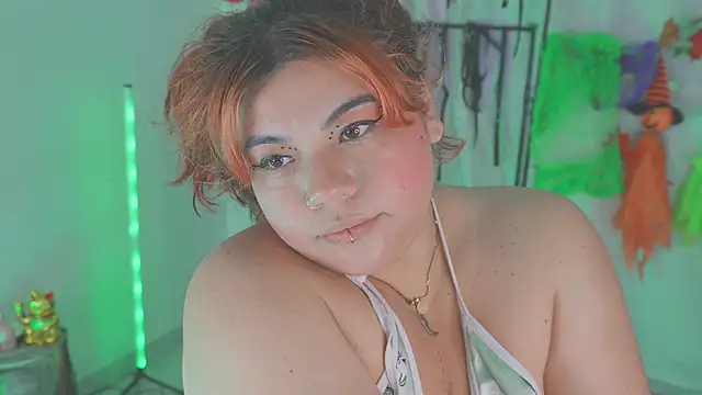 Snapshot of Samanta_cutee chatting on 09.28.25 Samanta cutee online show from 09.28.25