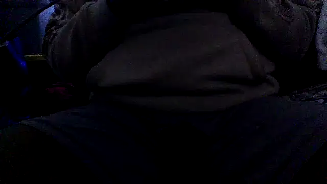 Snapshot of MrLiccYourPussyDry chatting on 04.19.26 MrLiccYourPussyDry online show from 04.19.26