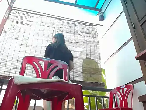 Nanaly Sweet online show from 03.12.25