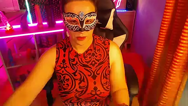 Maria A MUDA online show from 02.05.25