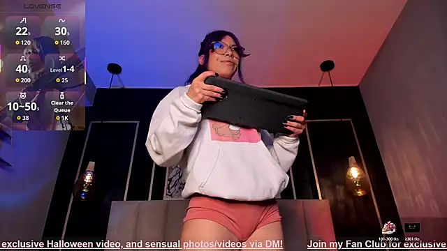 Violetta Nur online show from 10.23.25