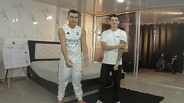 Snapshot of Boysgang_sex chatting on 05.19.26 Boysgang sex online show from 05.19.26