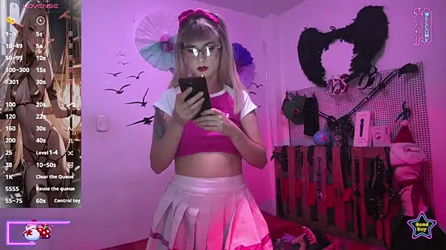  Hanna white  online show from 12.18.25