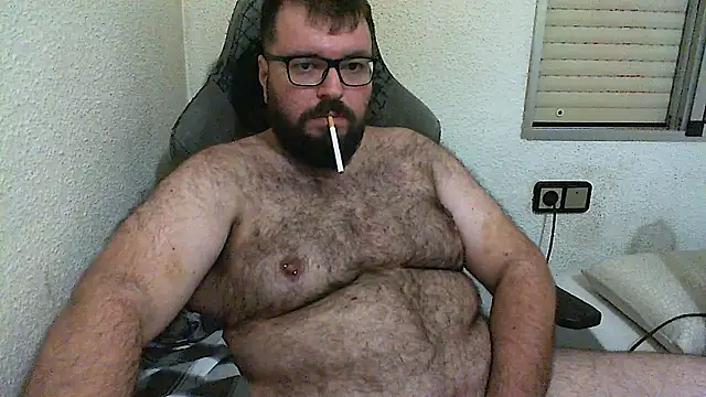 Juliakis online show from 10.27.25