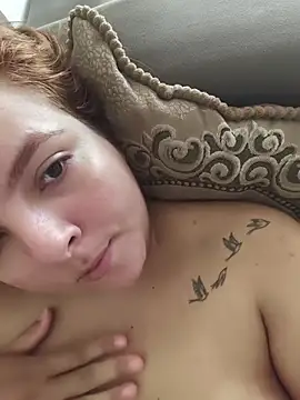 Bruninha Hot10 online show from 04.25.26