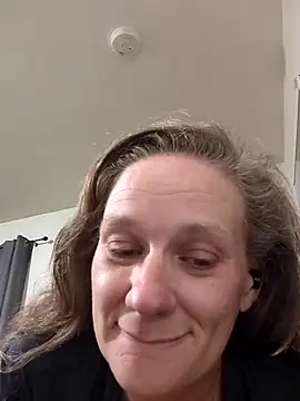 Snapshot of ChileVerde12 chatting on 04.11.26 ChileVerde12 online show from 04.11.26