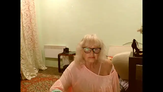 Snapshot of Natali7634 chatting on 05.17.26 Natali7634 online show from 05.17.26
