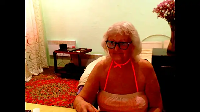 Snapshot of Natali7634 chatting on 06.12.26 Natali7634 online show from 06.12.26