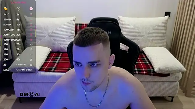 Larstar01 online show from 03.12.26