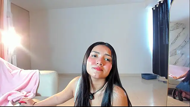 Emi latingirl online show from 03.16.26