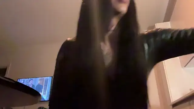 Snapshot of babybriexxx chatting on 10.20.25 babybriexxx online show from 10.20.25