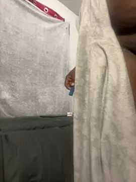 Snapshot of bigdick5157 chatting on 02.25.26 bigdick5157 online show from 02.25.26