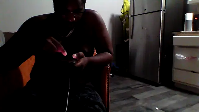 Snapshot of bigdick5157 chatting on 03.08.26 bigdick5157 online show from 03.08.26