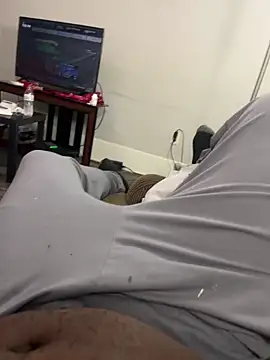 Snapshot of bigdick5157 chatting on 03.14.26 bigdick5157 online show from 03.14.26