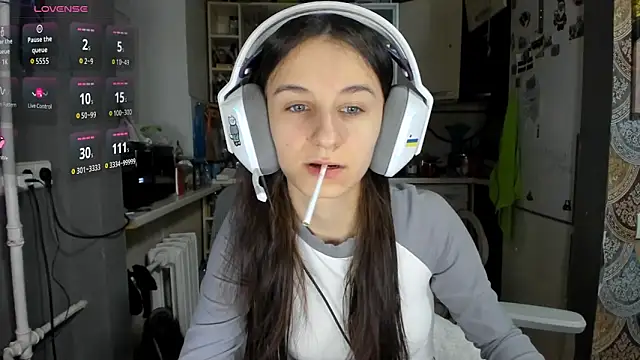  Nika Kik online show from 02.17.26