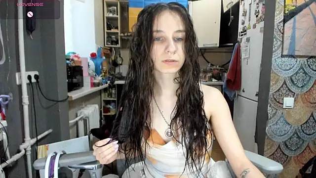  Nika Kik online show from 04.22.26