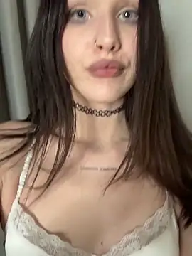 Snapshot of CherryCrystall chatting on 02.20.26 CherryCrystall online show from 02.20.26