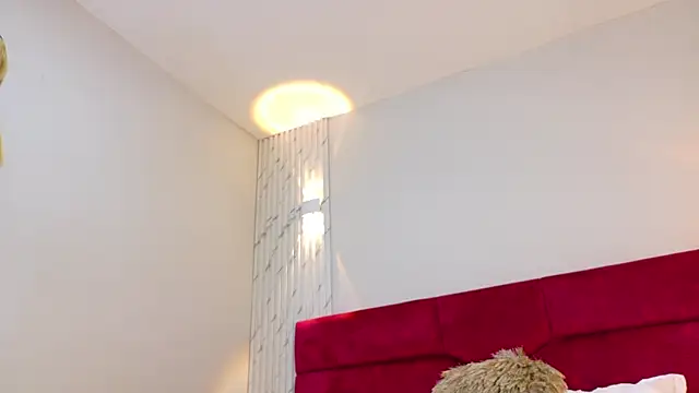 Emmaa Blonde online show from 09.27.25