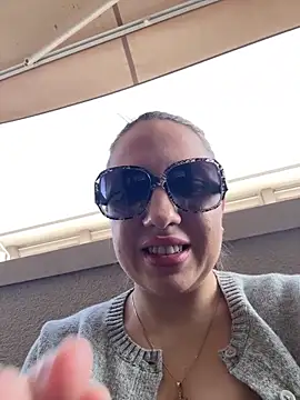 Snapshot of Sashabunny chatting on 02.27.26 Sashabunny online show from 02.27.26